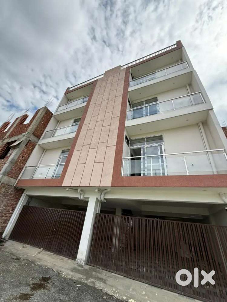 12bhk building for sale near turner road