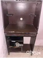 Computer table