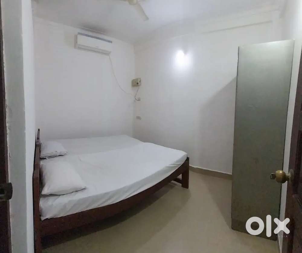 Single bedroom flat for rent near st Anthony chapel.