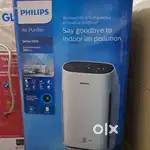 Phillips series 1000 air purifier with extra new filter worth 3000