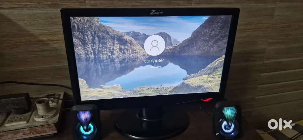 Computer Set for Sale – Includes Chair & Table – Ready to Use!