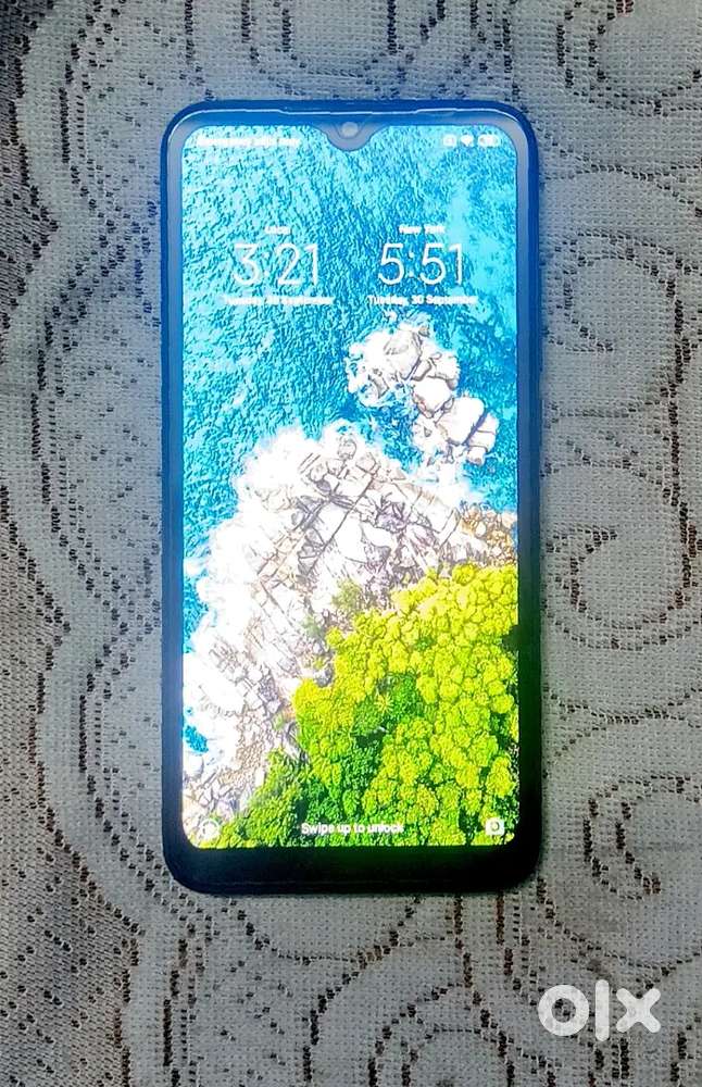 Redmi 7 for sell..neat condition.
