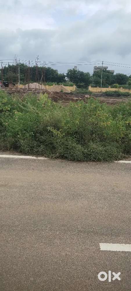 Chanakya Puri,40 x70 sqft, 60 feet road, price 1.20 Cr