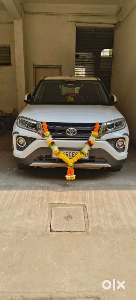 Toyota Urban Cruiser 2022 Petrol 68000 Km Driven @900000