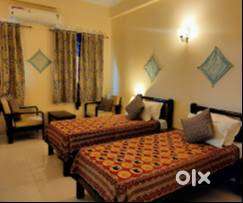 well furnisehd 10 / 8 well furnished pg in sardarpura