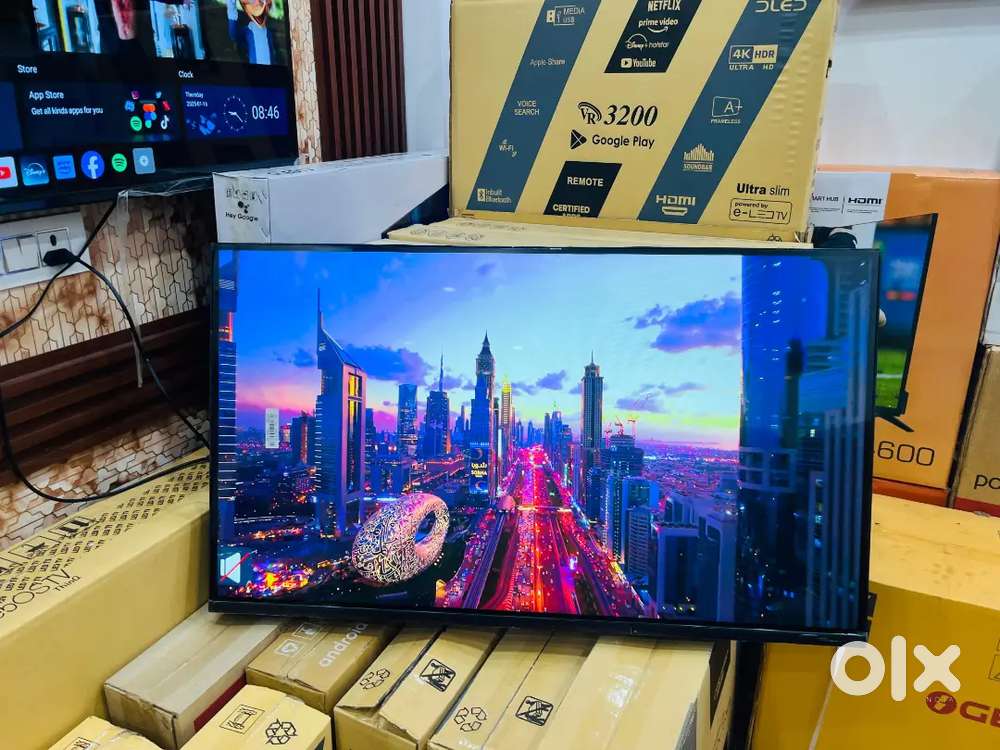 32Inch Smart Brand New Led Tv With Free Accesories