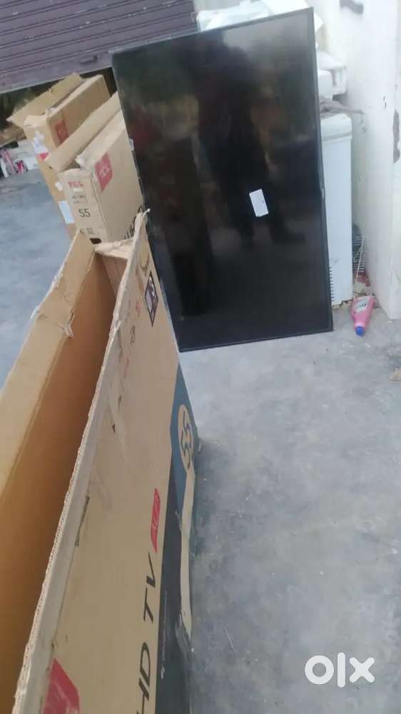 Selling Awesome condition led tv 55 inches