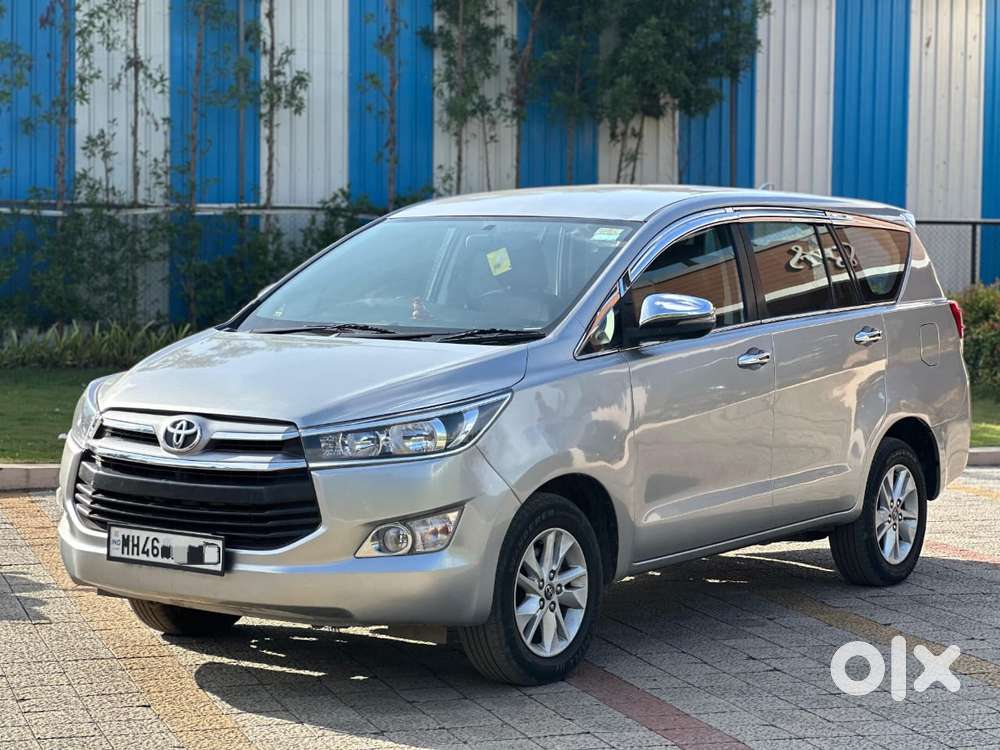 Toyota Innova Crysta 2.4 G MT 8S, 2016, Diesel