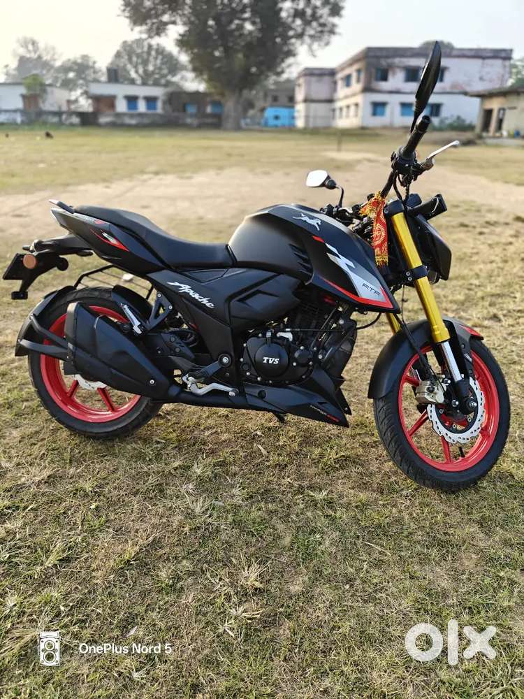 TVS Apache RTR 160 4v spl edition