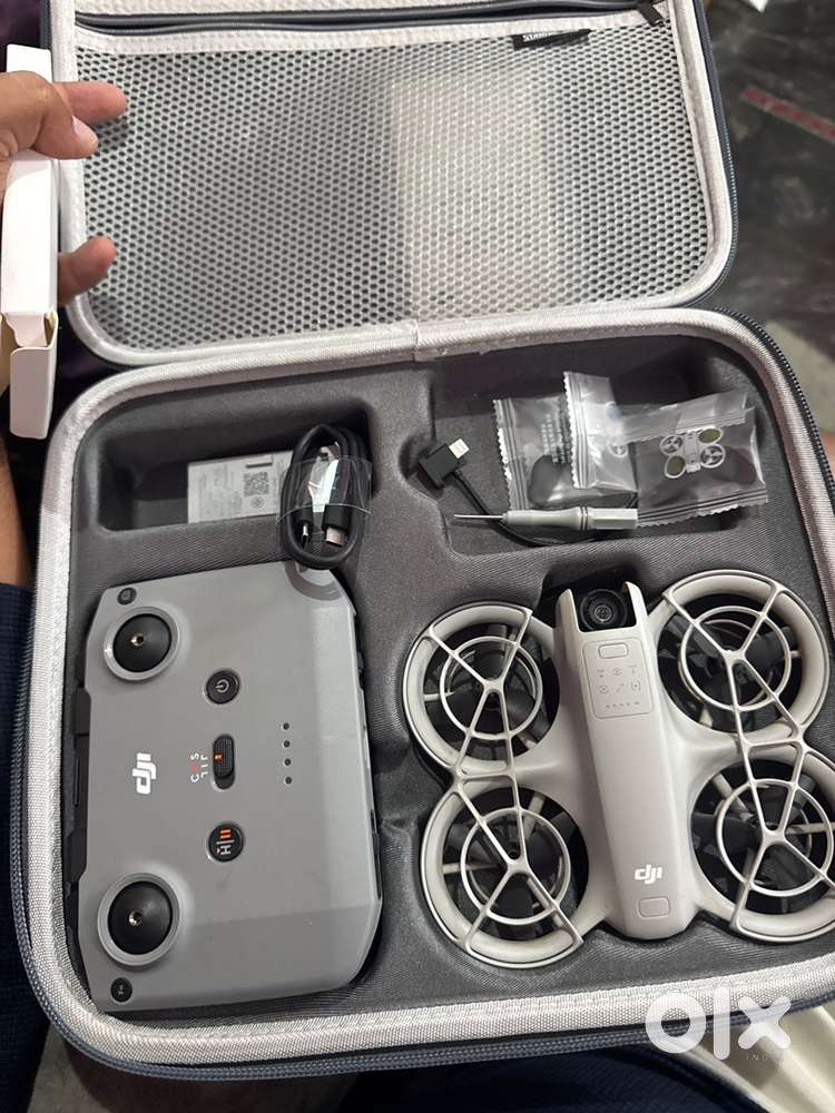 Drone DJI Neo Fly More Combo with RC