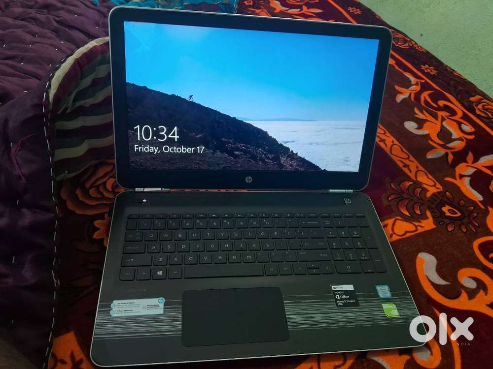 HP Pavilion i7