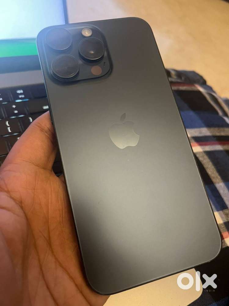 Iphone 15 Pro Max, 256 GB, Only ESIM , Black Color, Battery - 90%