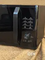 Samsung 23L Microwave Oven with Grill – Hardly Used