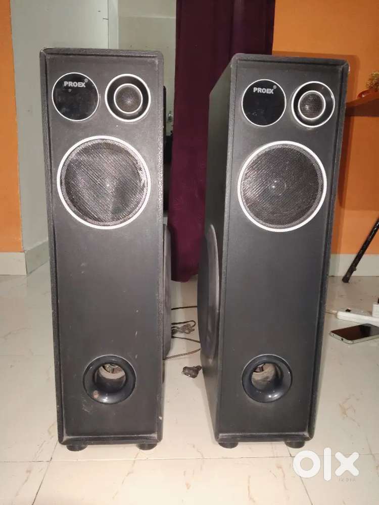 Proex Tower Speaker  8 month use urgent sell price well be adjustebel