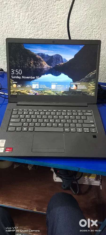 Lenovo Gold 3150U Excellent condition..