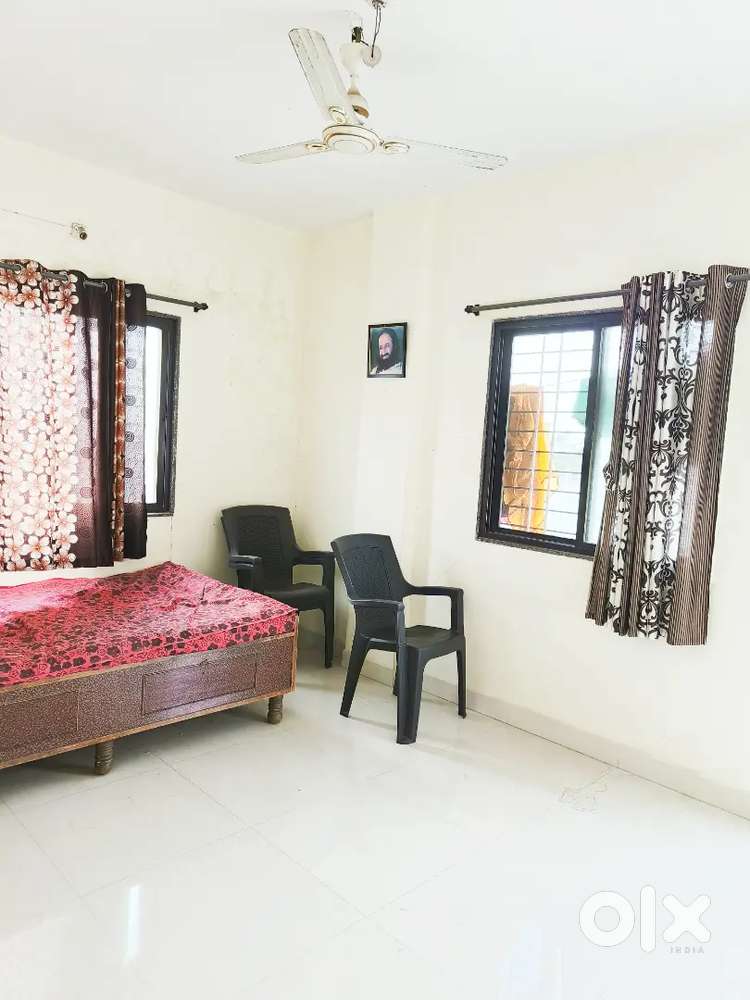 1Bhk Spacious Flat On Rent near Gurudwara Chowk Akurdi Station