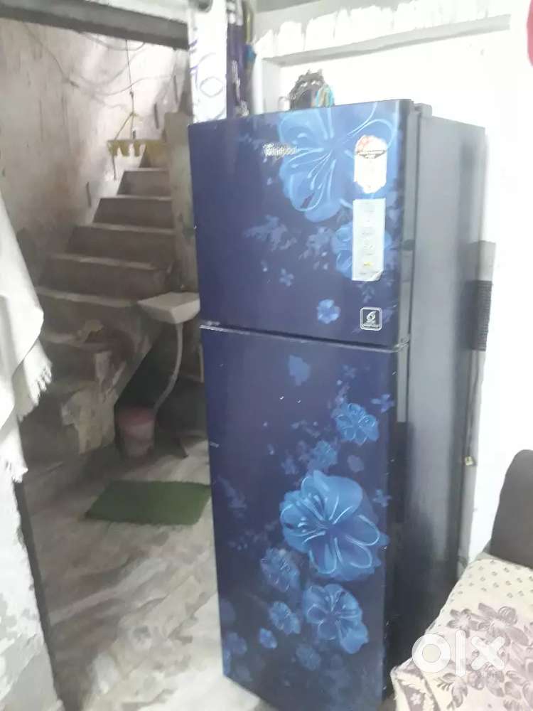 Whirlpool dual dor fridge 300 litar+ god condition