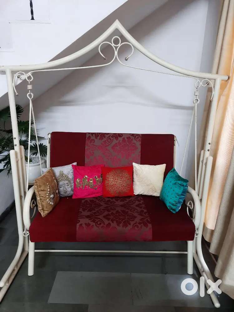 Drawing Room Swing (Jhula)