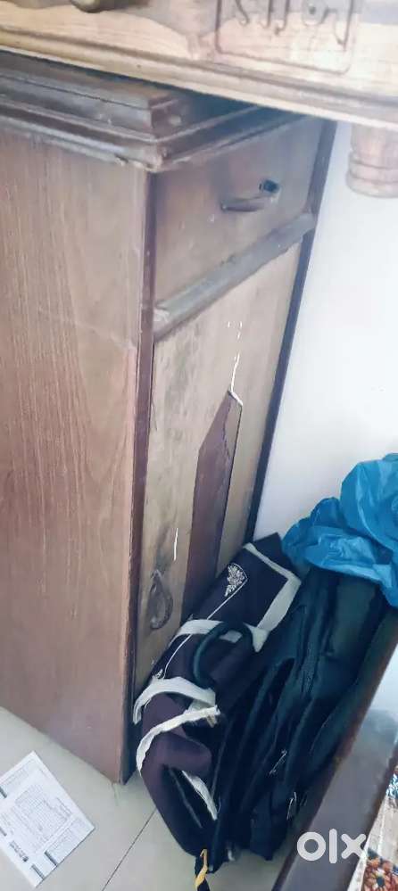 Shoe rack 3 year old good condition