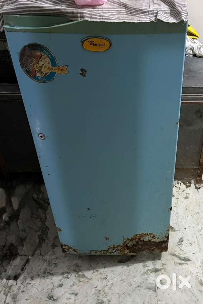 Fridge for sell in decent working condition