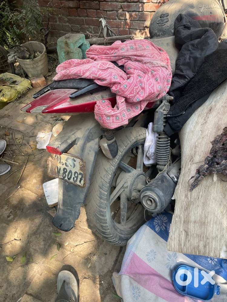 Bike bas khdi hai ok hai bike