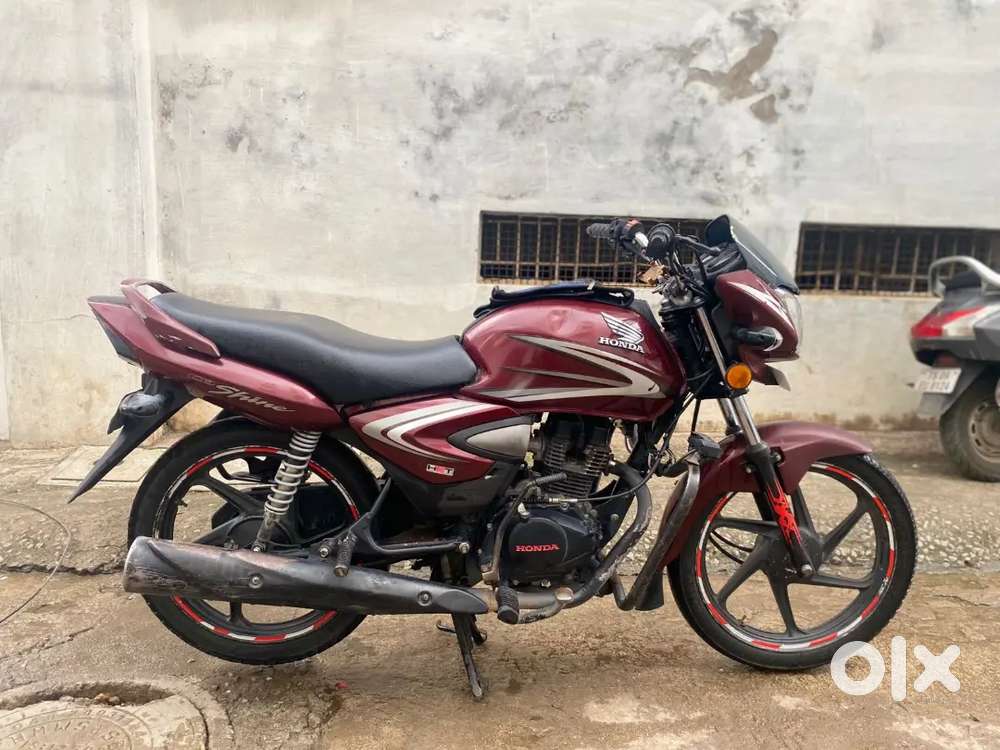 Bs4 excellent bike no issues honda CB shine