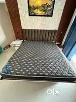 Mattres new Condition Extra Soft King Size