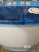 Good Condition LG Top LoadWashing Machine, Semi Automatic 7.5 kg