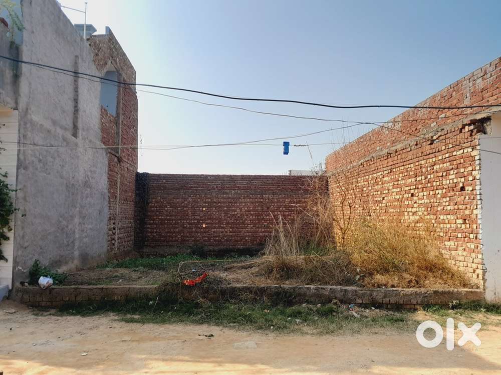 100 gaj 4 marle plot sale