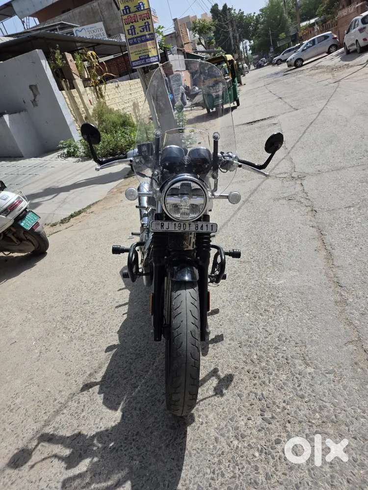 Good condition all accessories fited