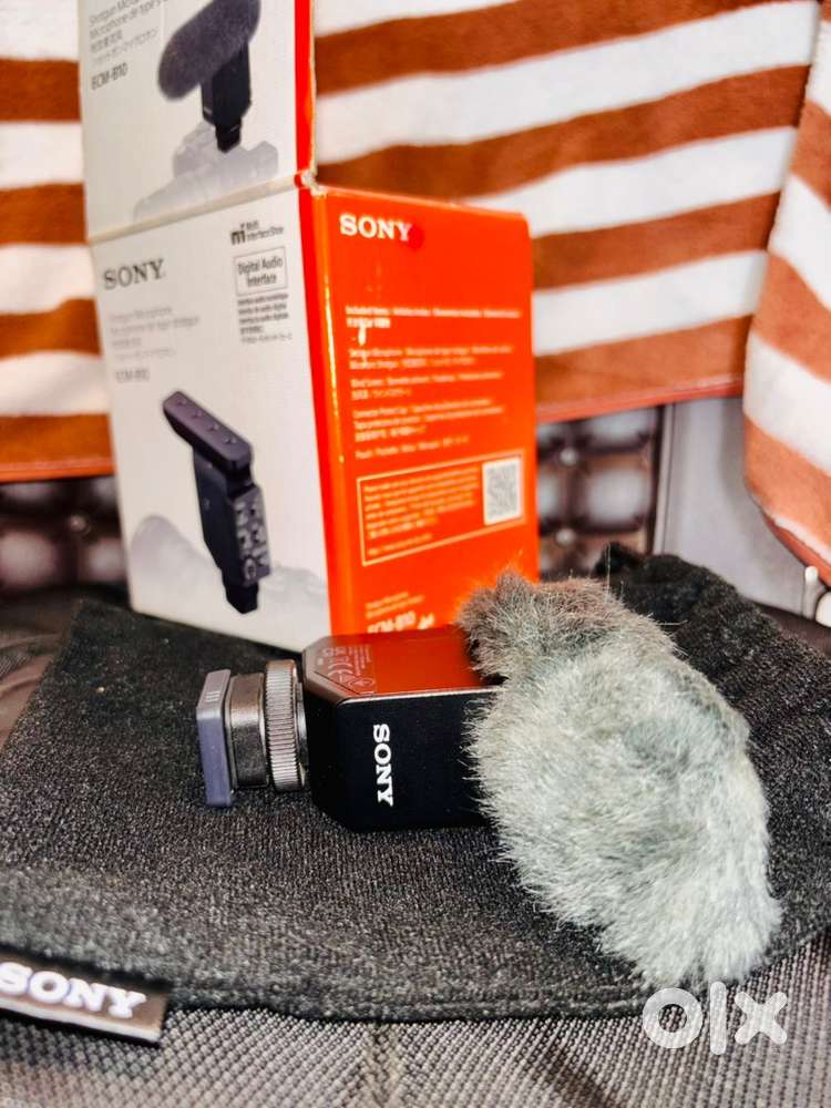 Sony shotgun microphone ECM -B10