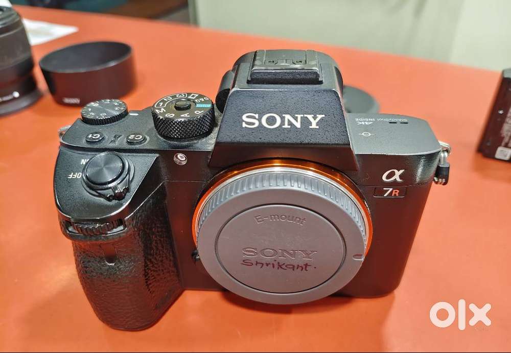 Sony A7R III Full-Frame Camera + Lenses + Flash – Complete Kit
