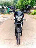 Ns200 white