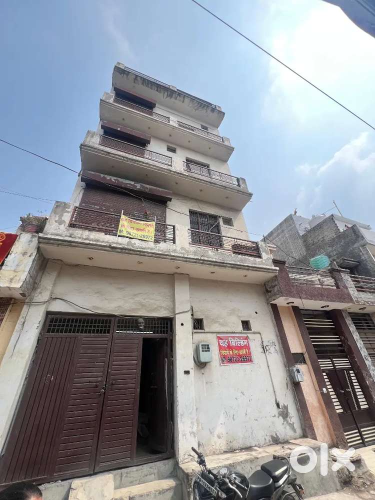 5 Floor Commercial Building for Rent