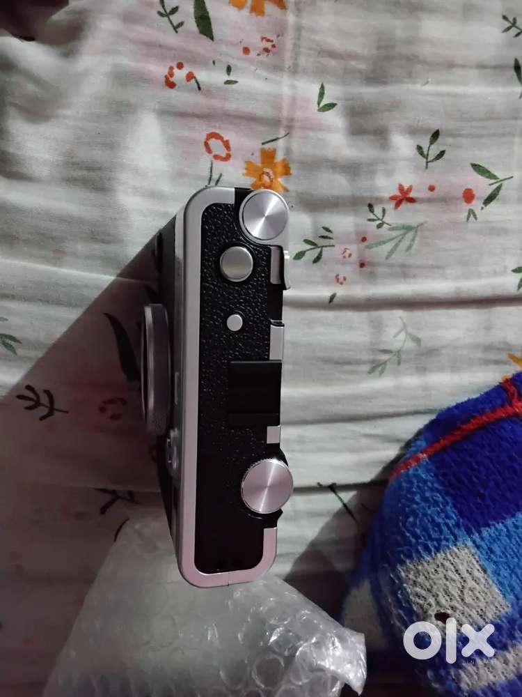 Fujifilm instead mini evo premium  edition