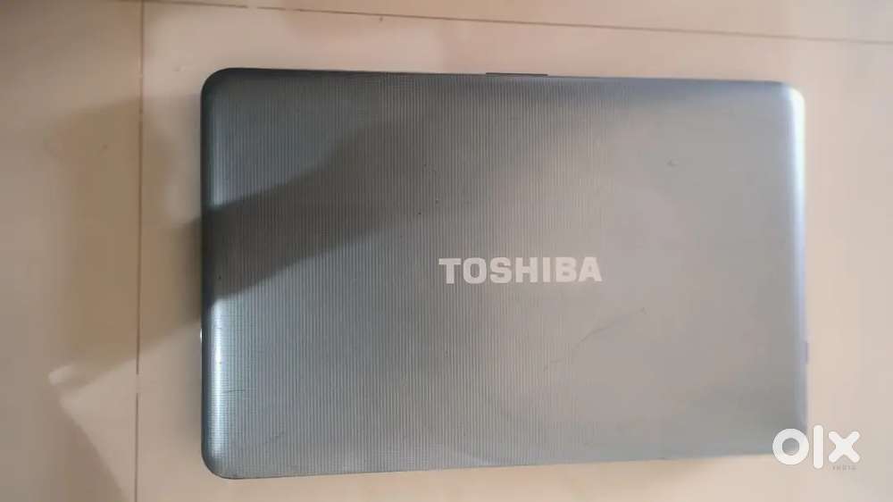 THOSHIBA LAPTOP