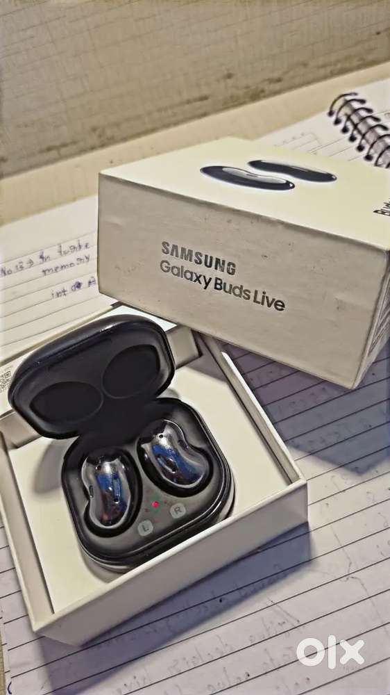 Galaxy Buds live
