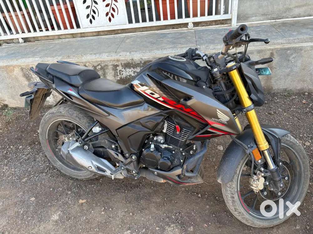 HONDA HORNET 2.0