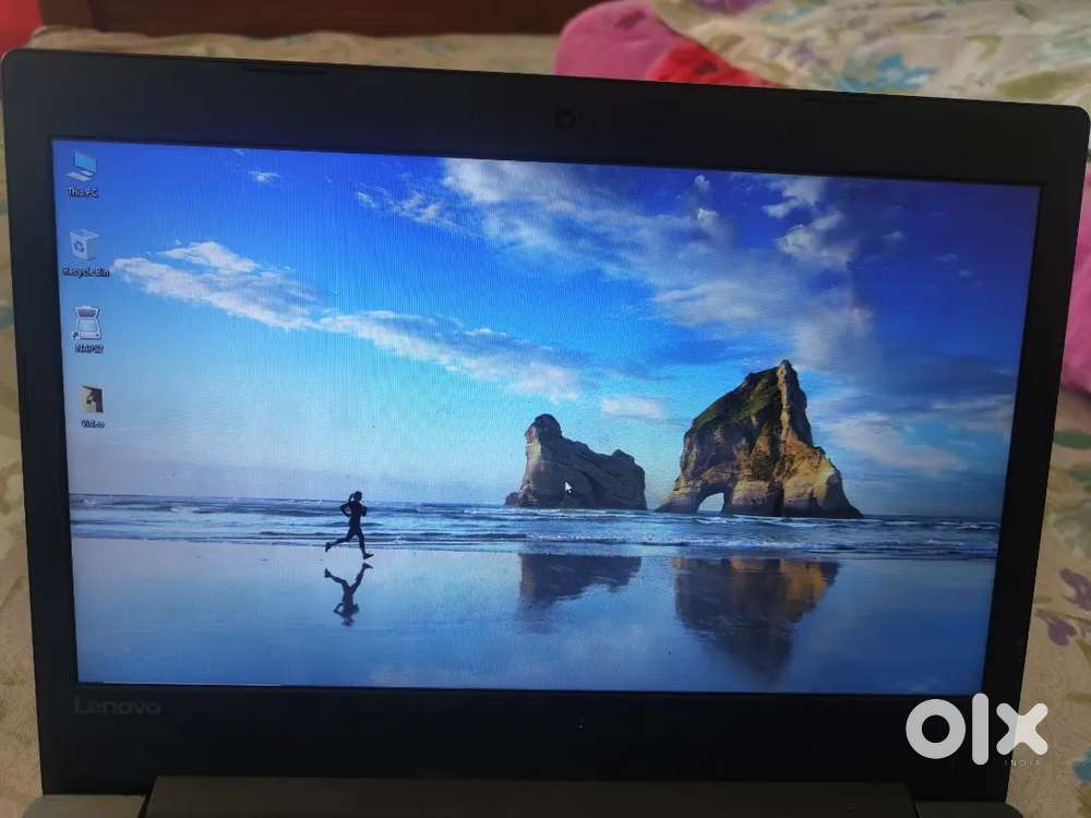 Lenovo Intel Core i3 7th Gen (4GB RAM/1TB HDD/256GB SSD/Windows 10)
