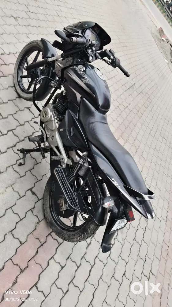 Pulsar 150