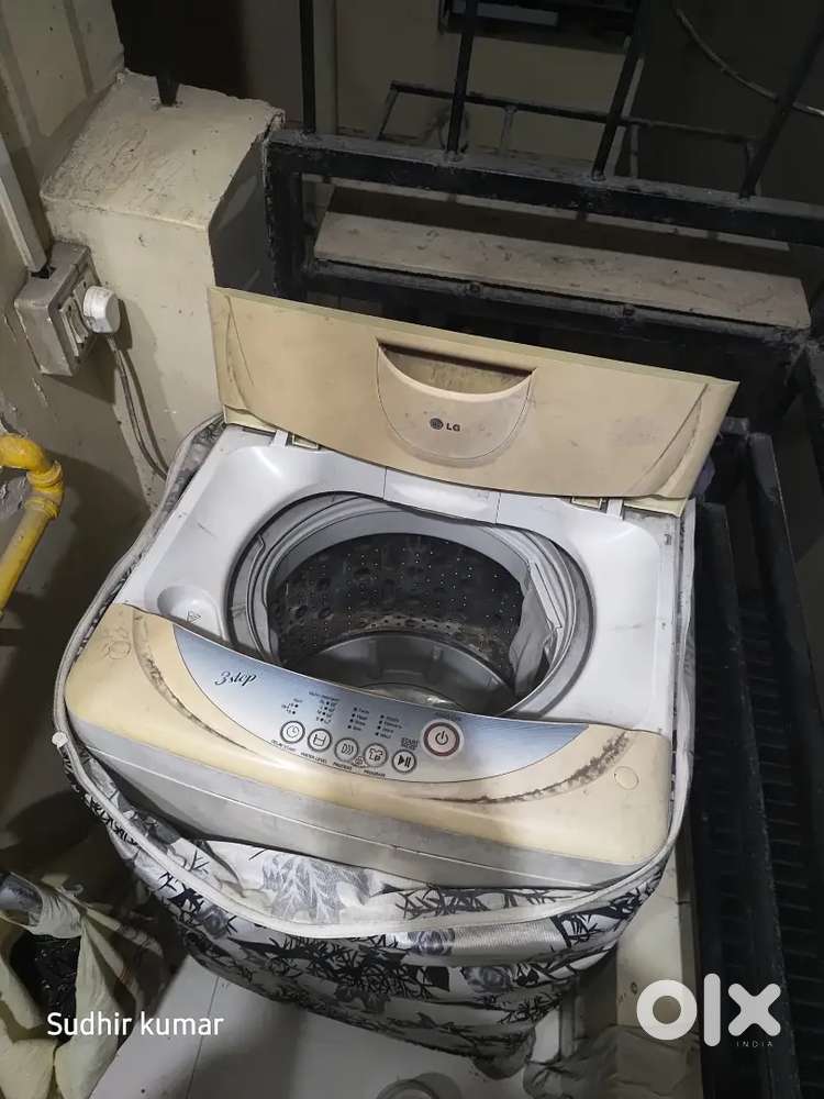 FULLY AUTOMATIC LG WASHING MACHINE 6.5 LITERS A GOOD CONDITION