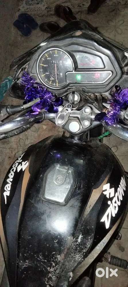 Bajaj discover 150cc, only exchangs scooty