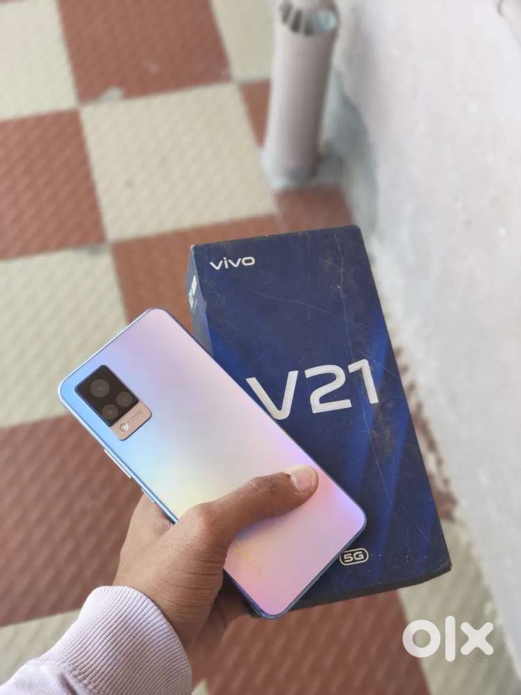 V21 5G (8/128)
