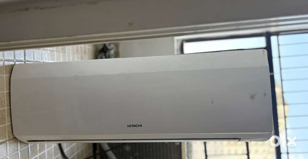 Hitachi (1ton) Split AC