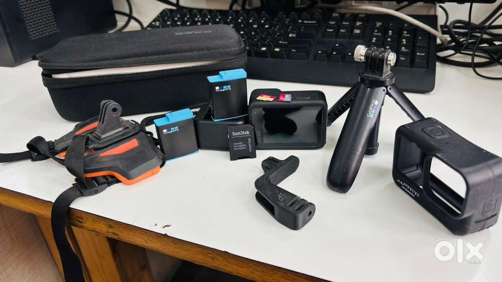 GoPro HERO 9 Black – Full Adventure Kit  Excellent Condition