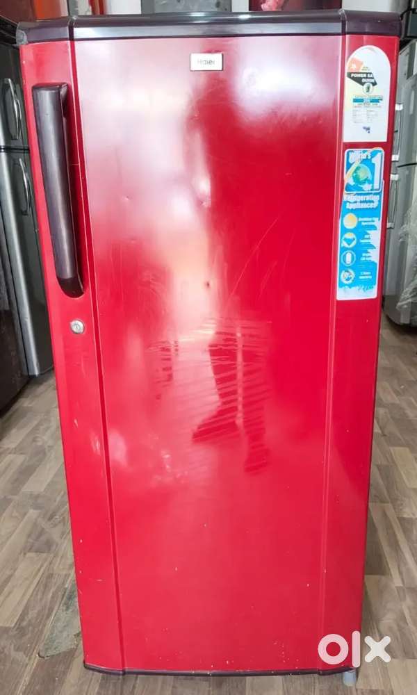 Hair single door fridge 190 liters free home delivery.
