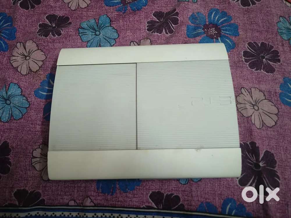 Fix price Ps3 super slim white colour 500gb