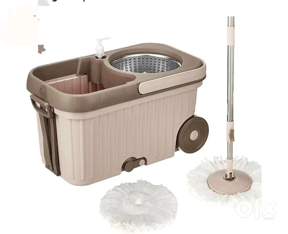 Presto! Elite Spin Mop with Steel
Wringer and Auto-fold Handle