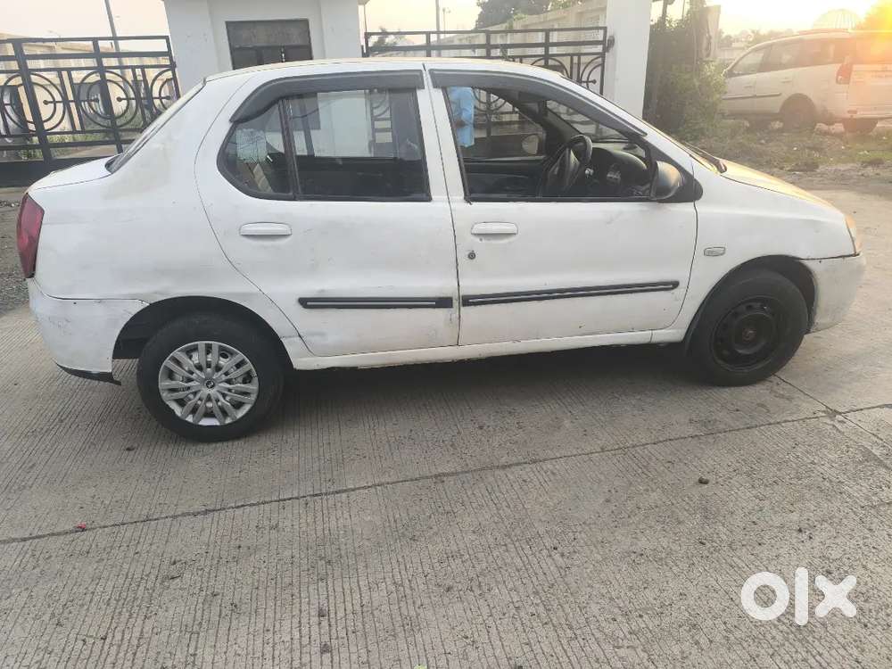 Tata Indigo Ecs 2015 Diesel Well Maintained, powerful ac, power window