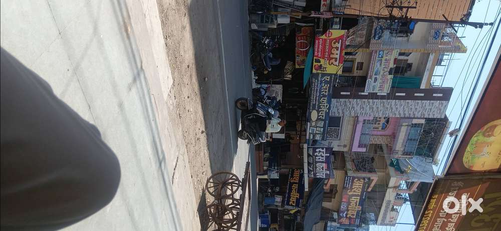 Shop and godown for rent at hat road ratlam